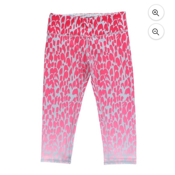 Alo yoga Capri Leggings Airbrush Pink Gray Ombre Animal Print - Picture 2 of 7